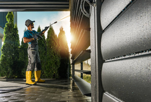 Best Patio and Deck Pressure Washing  in Albertville, MN